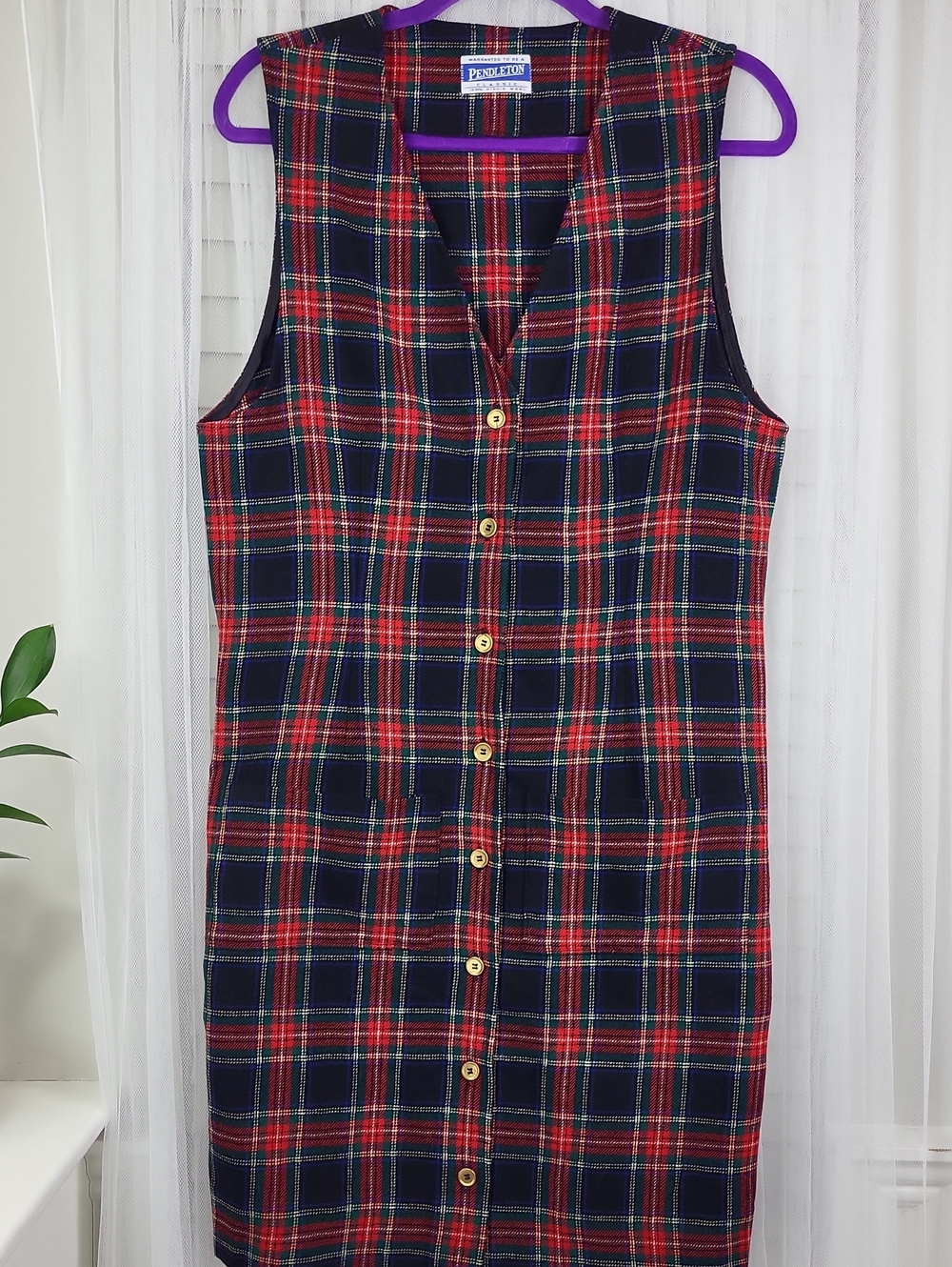 Pendleton Navy and Red Plaid Button-Front Shift Dress. Size 8